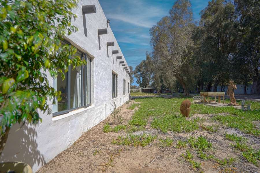 5 Bedroom Property for Sale in Morning Star Western Cape